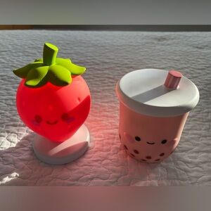Strawberry Boba Tea room lights